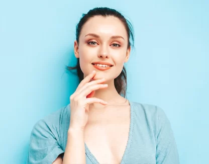 Dental Implants vs. Dentures: Which Option is Right for You? 